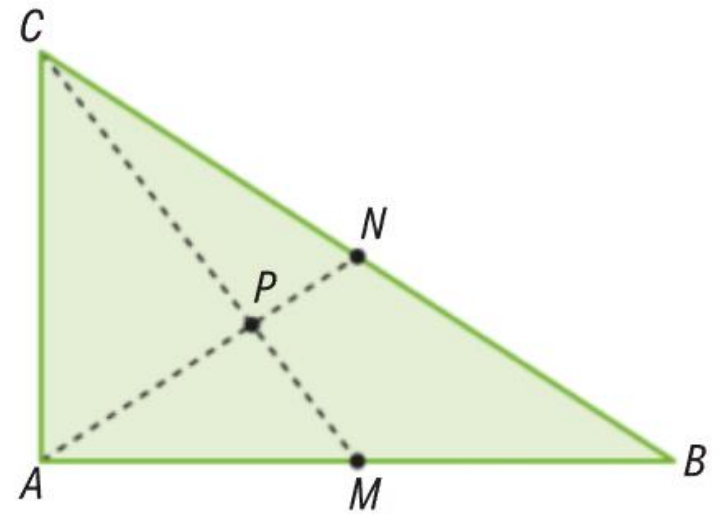 Triângulo retângulo ABC com pontos M, N e P