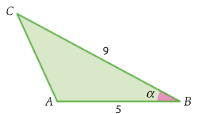 Triângulo ABC obtusângulo em A, com AB igual a 5, BC igual a 9 e ângulo alfa em B